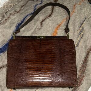 Vintage Chic Brown Textured Shoulder Bag. EUC.